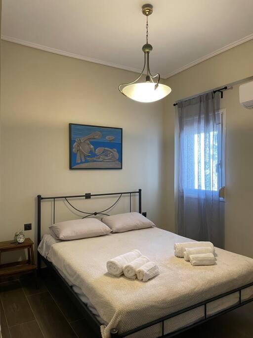 City Apartment Corinth Exterior foto